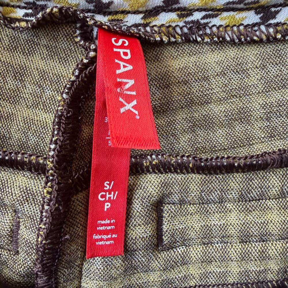 Spanx Perfect Kick Flare Dijon Jacquard Plaid Ponte Pull On Crop Pant Size S - Picture 3 of 16